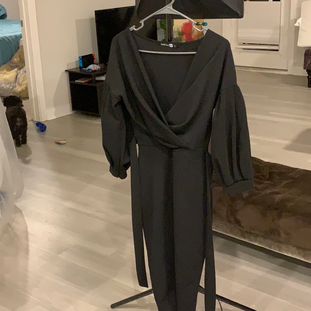 Beautiful black dress. Worn once.
